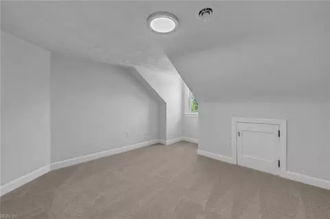 Bedroom - 12 Mcdonald Rd, Hampton, VA 23669 photo 6 of 11
