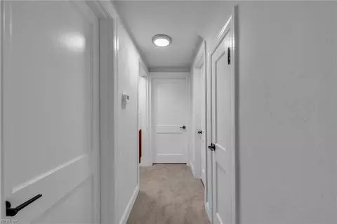 Entry Way - 12 Mcdonald Rd, Hampton, VA 23669 photo 13 of 13
