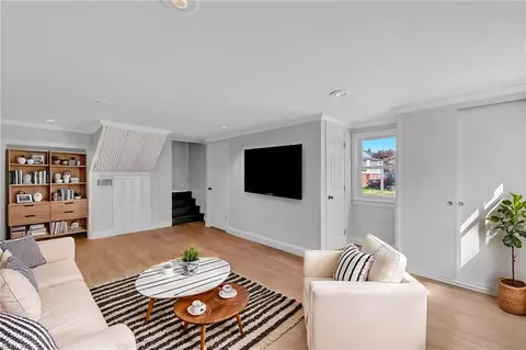 Living - 12 Mcdonald Rd, Hampton, VA 23669 photo 3 of 3