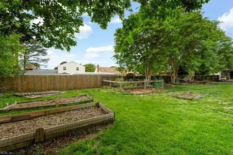 4000 Buchanan Dr, Hampton, VA 23669 photo 44