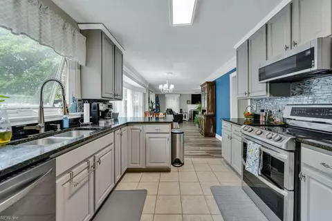 4000 Buchanan Dr, Hampton, VA 23669 photo 14