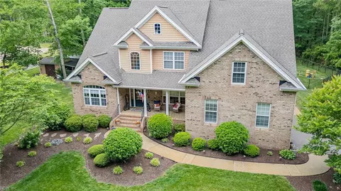 772 Sandbridge Rd, Virginia Beach, VA 23456