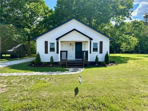 14242 Trump Town Rd, Windsor, VA 23487
