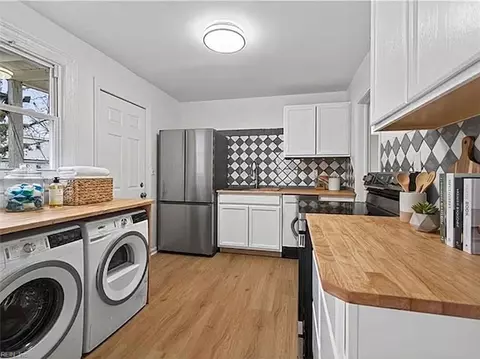 945 17th St, Newport News, VA 23607