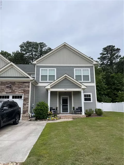 508 Cristfield Rd, Chesapeake, VA 23320