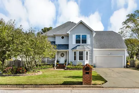 109 Edgeware Ct, Chesapeake, VA 23322