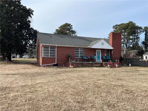 161 Lasalle Ave, Hampton, VA 23661