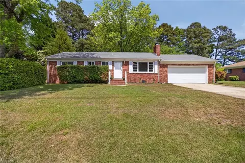 2232 Poplar Point Rd, Virginia Beach, VA 23454