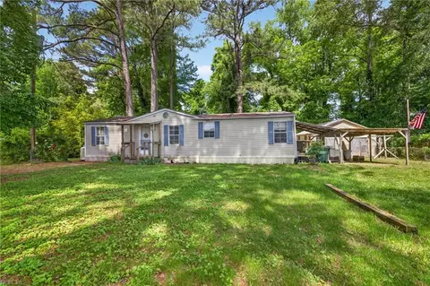 169 Lummis Rd, Suffolk, VA 23434