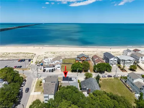 4535 Ocean View Ave, Virginia Beach, VA 23455