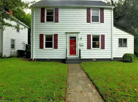 960 15th St, Newport News, VA 23607