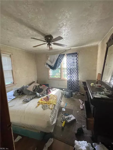 Bedroom - 121 Abilene Ave, Norfolk, VA 23502 photo 1 of 2
