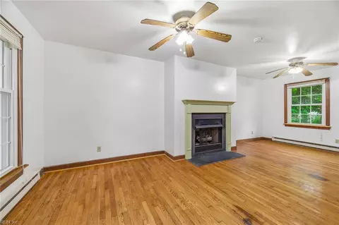 Living - 24 Ivy Home Rd, Hampton, VA 23669 photo 1 of 6