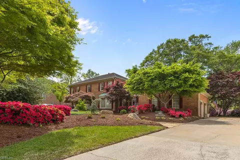 3012 Golden Hind Rd, Chesapeake, VA 23321