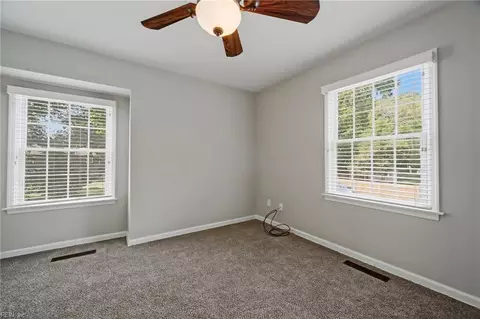 Bedroom - 1059 Clipper Dr, Hampton, VA 23669 photo 2 of 5