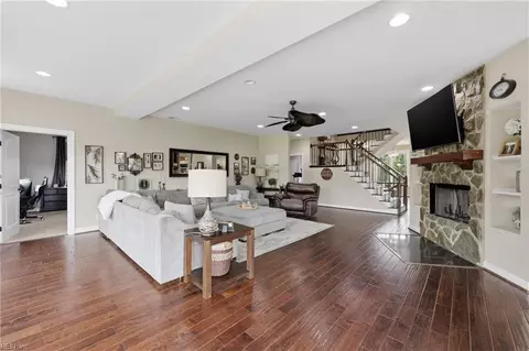 5409 Blackwater Rd, Virginia Beach, VA 23457