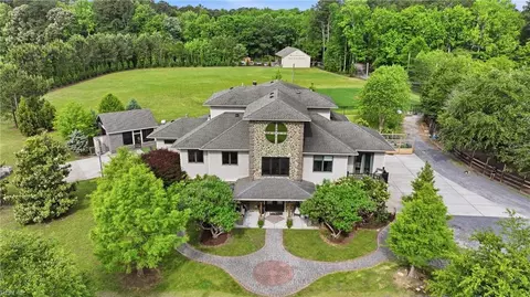 5409 Blackwater Rd, Virginia Beach, VA 23457
