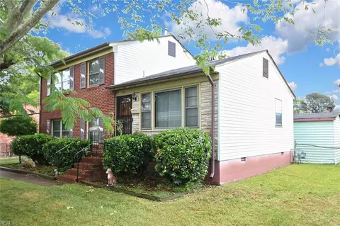 Exterior - 706 S Fallon Ct, Hampton, VA 23661 photo 2 of 4