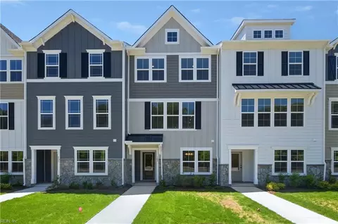 109 Bracewell Ln, Yorktown, VA 23692