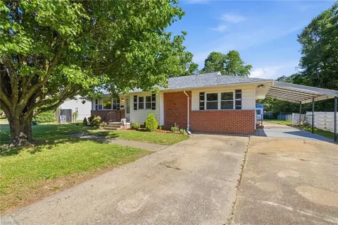 1104 Nolan Ave, Virginia Beach, VA 23464