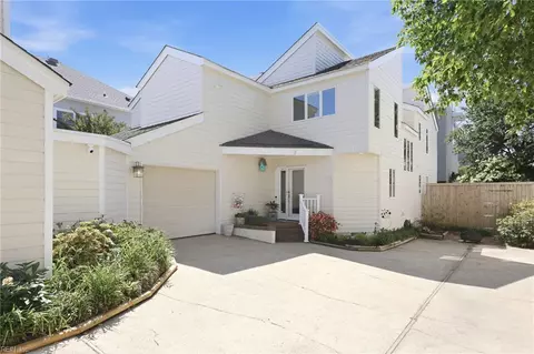 110 85th St #B, Virginia Beach, VA 23451