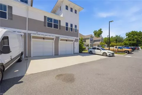Exterior - 212 Fishers Ct, Hampton, VA 23666 photo 3 of 6
