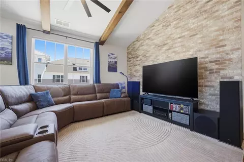 Living - 212 Fishers Ct, Hampton, VA 23666 photo 1 of 1