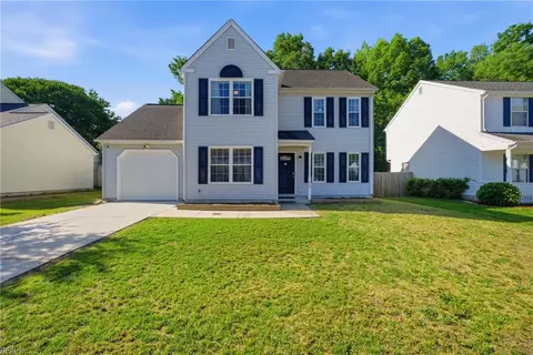 618 Cristal Dr, Newport News, VA 23608