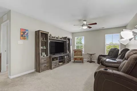 Entry Way - 204 Christopher Ln, Williamsburg, VA 23185 photo 3 of 3