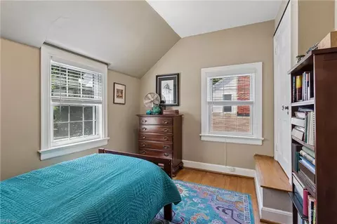 Bedroom - 142 Algonquin Rd, Hampton, VA 23661 photo 5 of 6