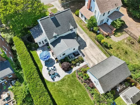 View/Area - 142 Algonquin Rd, Hampton, VA 23661 photo 1 of 6