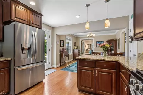 Kitchen - 142 Algonquin Rd, Hampton, VA 23661 photo 3 of 4
