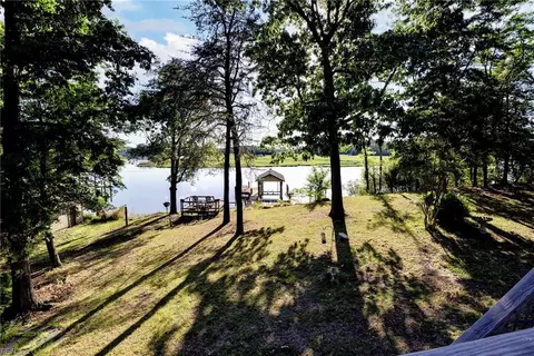 View/Area - 2775 Shell Rd, Gloucester, VA 23061 photo 2 of 6