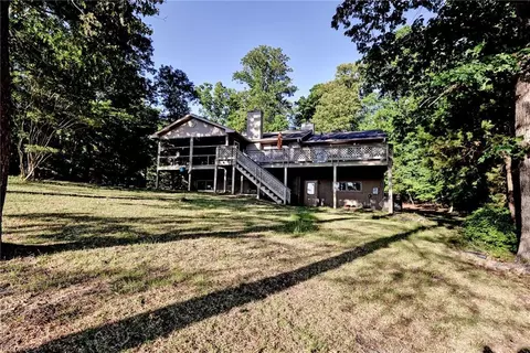 Exterior - 2775 Shell Rd, Gloucester, VA 23061 photo 8 of 9