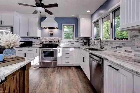 Kitchen - 2775 Shell Rd, Gloucester, VA 23061 photo 3 of 7