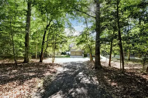 Exterior - 2775 Shell Rd, Gloucester, VA 23061 photo 1 of 9
