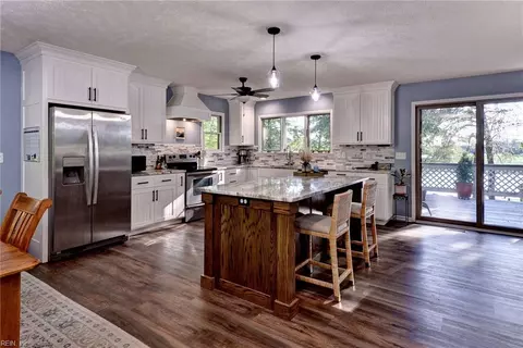 Kitchen - 2775 Shell Rd, Gloucester, VA 23061 photo 4 of 7