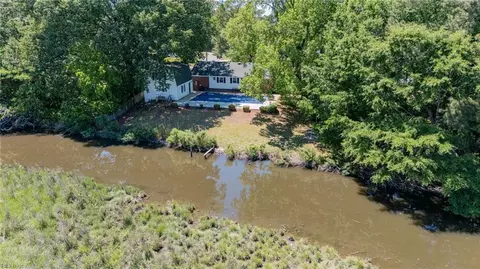 1145 Sherry Ave, Virginia Beach, VA 23464