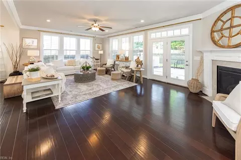 830 24th St, Virginia Beach, VA 23451