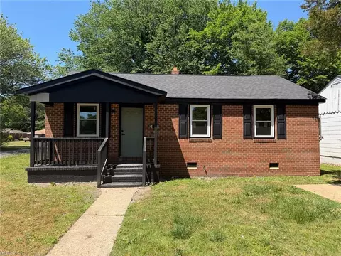 2420 Charleston Ave, Portsmouth, VA 23704