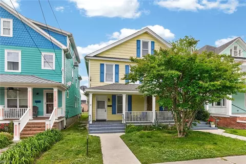 521 Monroe Ave, Cape Charles, VA 23310