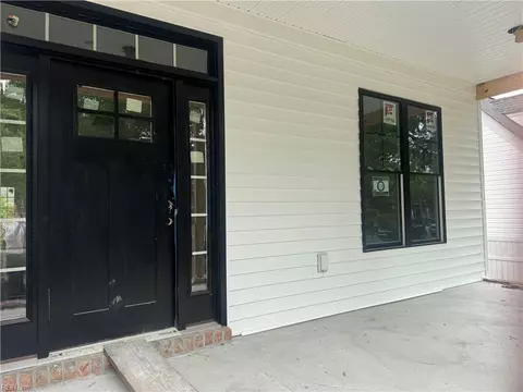 Exterior - 238 E 41st St, Norfolk, VA 23504 photo 2 of 3