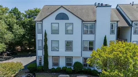 3201 Jade Ct #103, Virginia Beach, VA 23451
