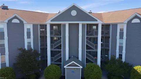 1024 Porte Harbour Arch Arch #202, Hampton, VA 23664