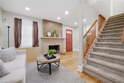 Other - 104 E Severn Rd, Norfolk, VA 23505 photo 2 of 10