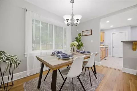 Dining - 104 E Severn Rd, Norfolk, VA 23505 photo 1 of 4