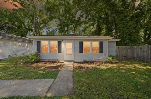1026 Avenue H, Norfolk, VA 23513