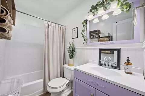 Bath - 5457 Silbert Rd, Norfolk, VA 23509 photo 2 of 2