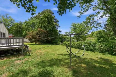 Exterior - 5457 Silbert Rd, Norfolk, VA 23509 photo 6 of 9