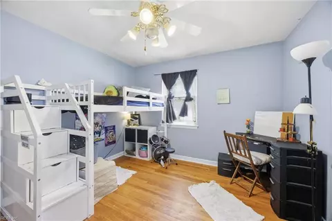 Bedroom - 5457 Silbert Rd, Norfolk, VA 23509 photo 2 of 4